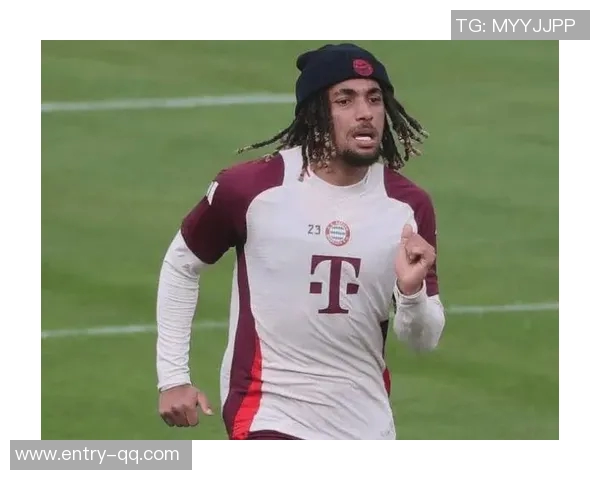 拜仁欲以1500万至2000万欧元出售博伊孔帕尼对其表现表示不满